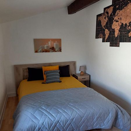 La Residence Immeuble Place Francois 1Er Cognac Esterno foto